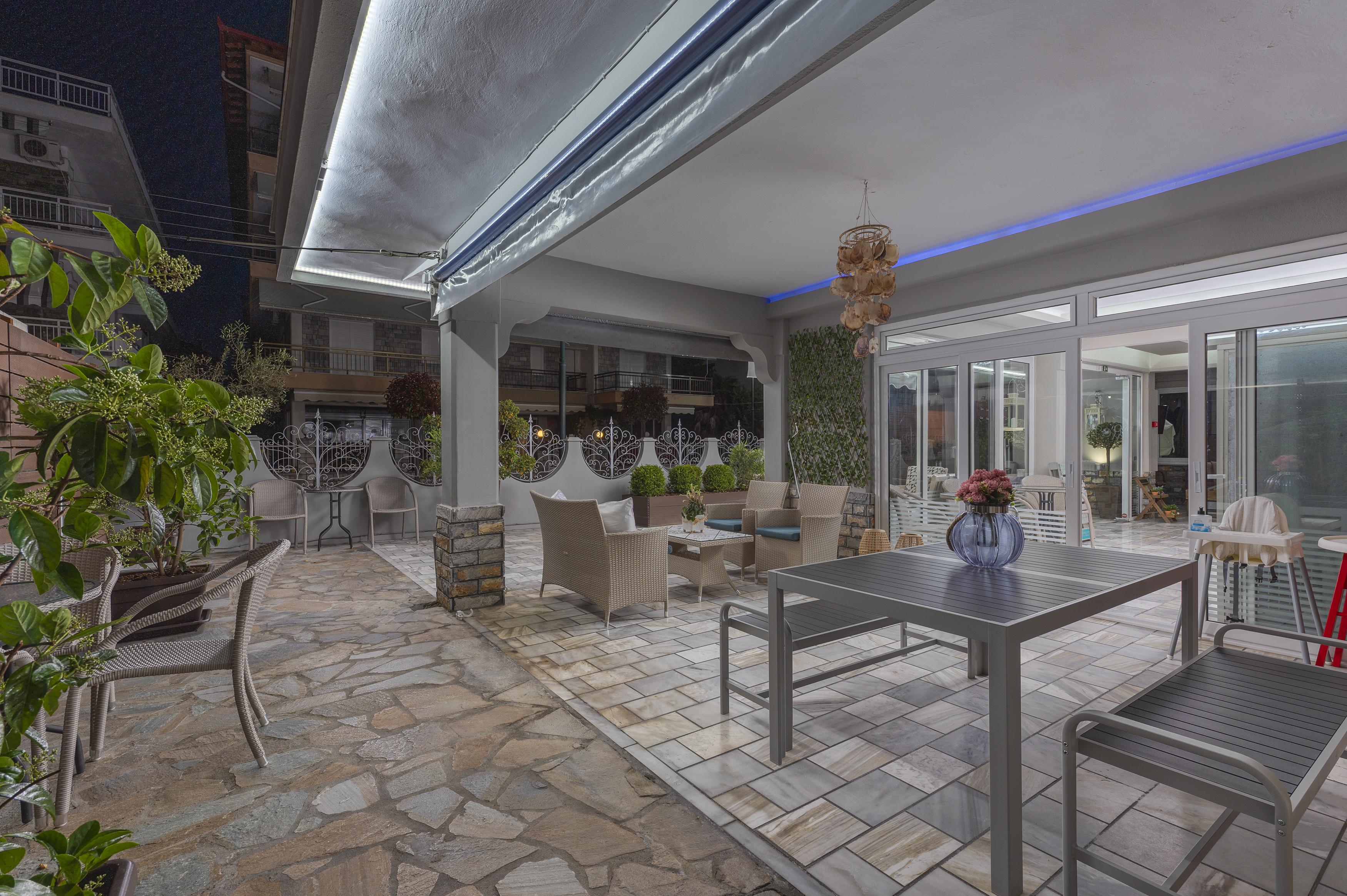 Ouzas Luxury Hotel Olympiaki Akti Exterior photo